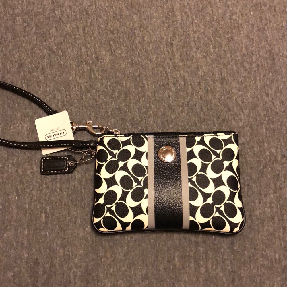 NWT Coach Wristlet